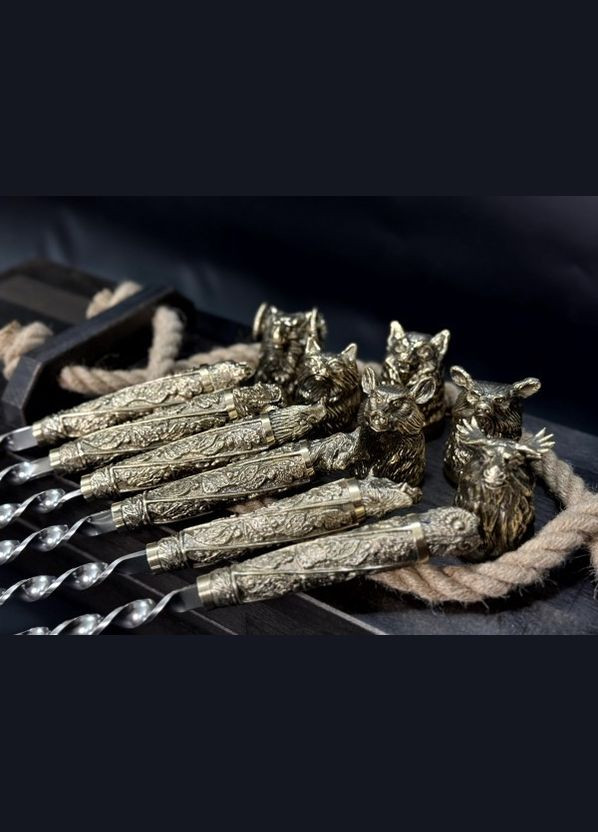 Набір шампурів Люкс Звірі з чарками в дерев'яному кейсі 12 предметів 47330182 NB Art (346152099)