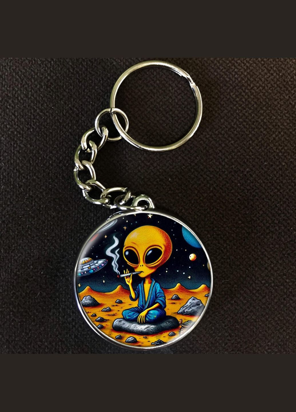 Брелок Інопланетянин #017 silver No Brand (327219849)