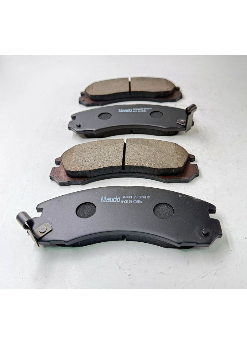 Колодки тормозные передние MPH10, Mitsubishi Outlander, Lancer, Pajero 1996- OEM 4605A730 Mando (360801218)