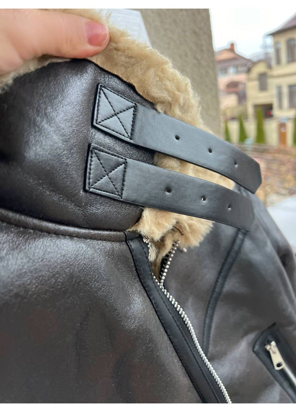 Дубленка женская 2407 короткая молния с мехом экозамш темно коричневая AFTF BASIC (311280506)