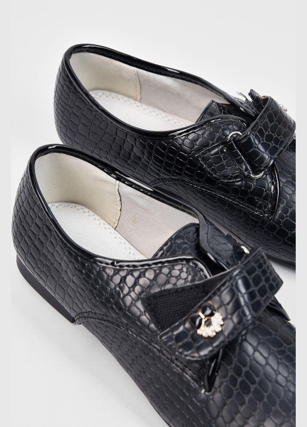 Черные туфли для девочки черного цвета Let's Shop