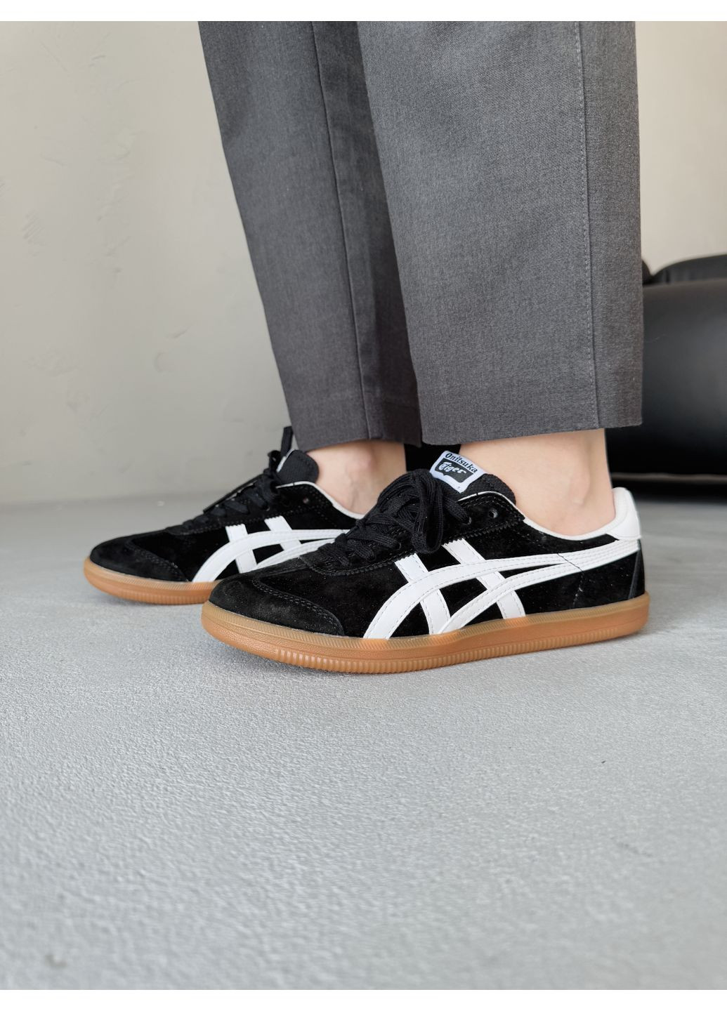 Черные демисезонные кроссовки мужские asics onitsuka tiger tokuten black / white асикс онитцука тайгер No Brand