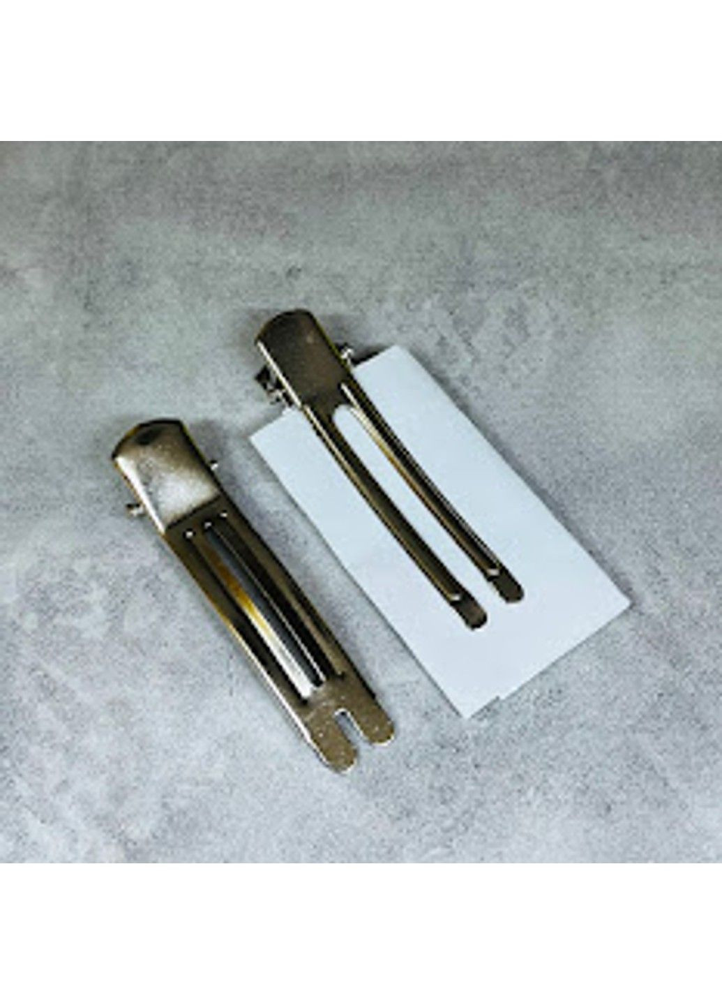 Металева основа (зажим- подвійний вусик), 5 см, колір сріблястий, поштучно No Brand (315352485)