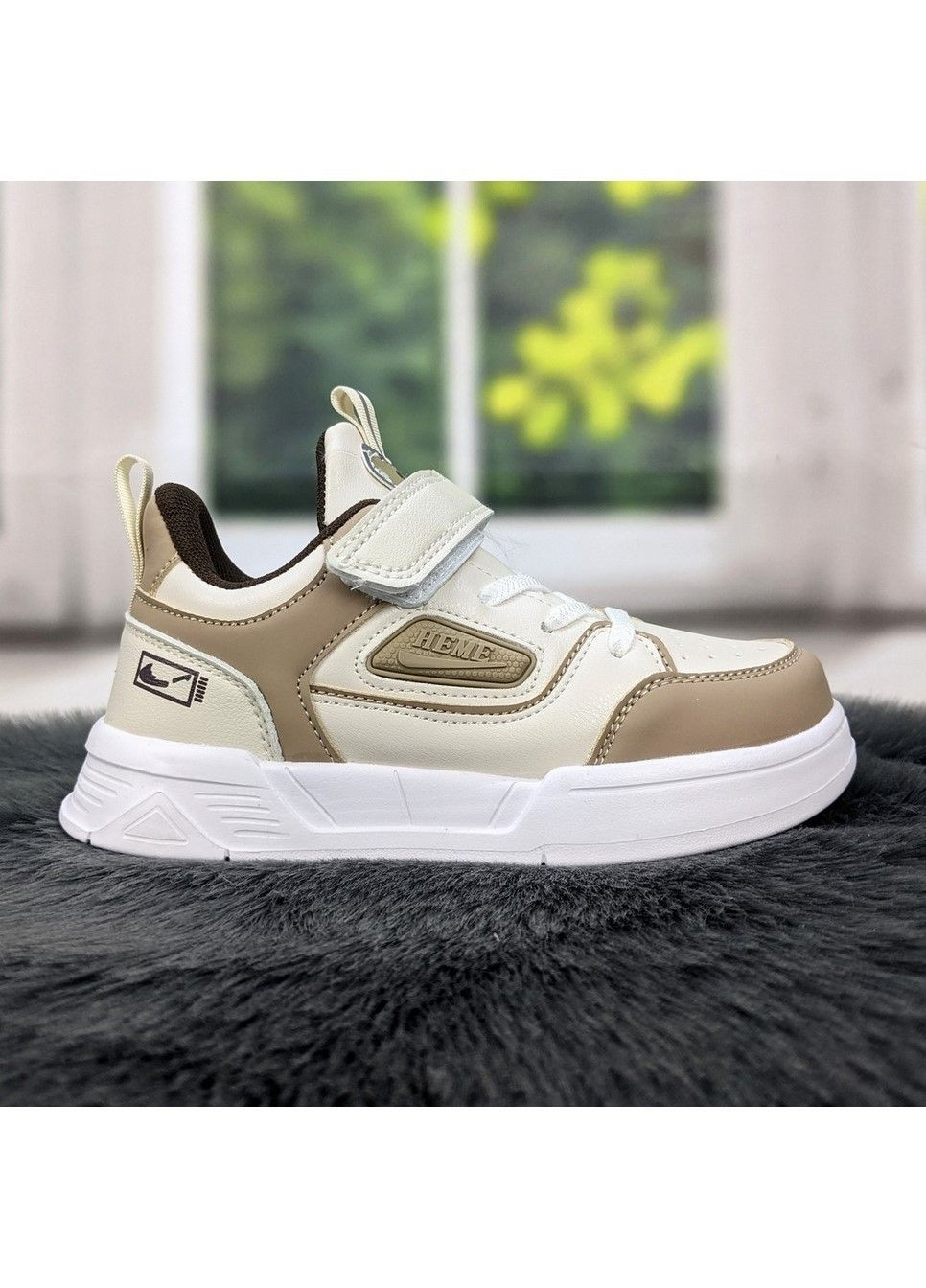 Бежевые демисезонные кроссовки детские для девочки Alemy Kids