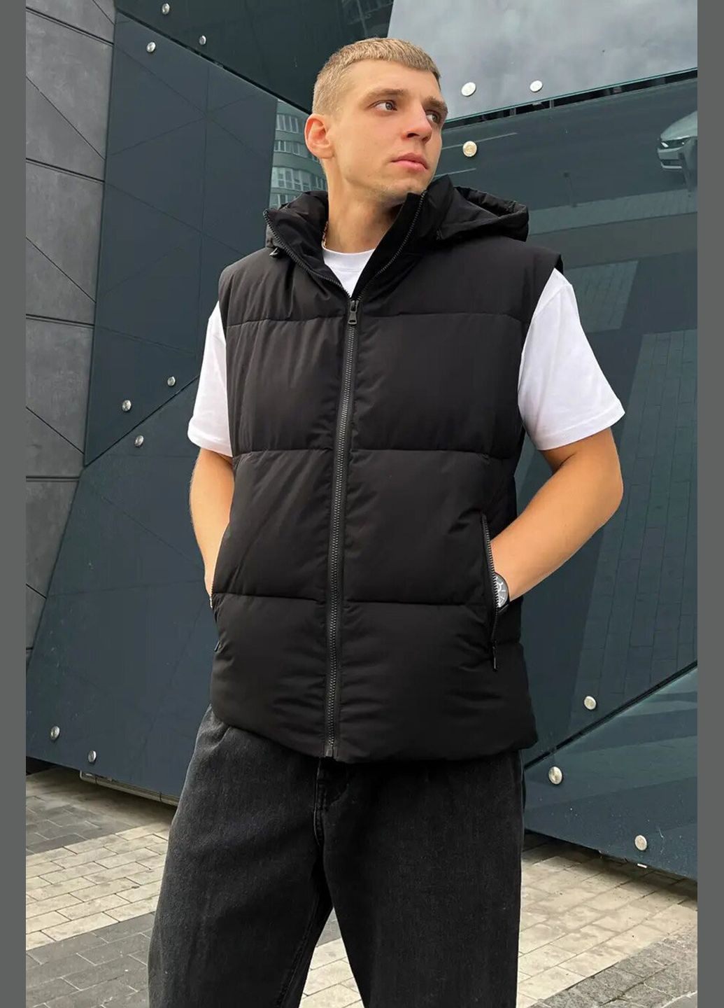 Утеплений жилет Soft чорного кольору з капюшоном Reload (321796499)