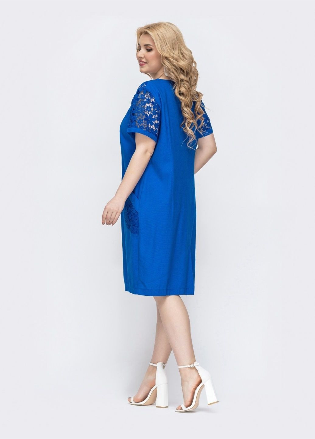 Синее кэжуал синее платье большого размера со вставками из гипюра Dressa однотонное