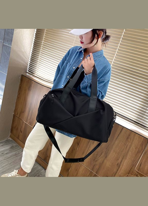 Спортивная женская сумка черная China (305405098)