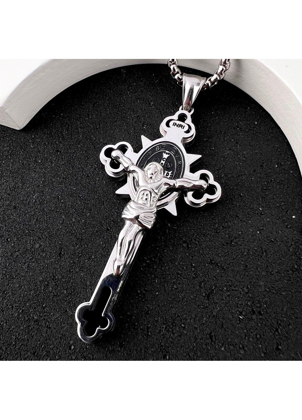 Крестик с распятием из нержавеющей медицинской стали PSC-095 No Brand (351503773)