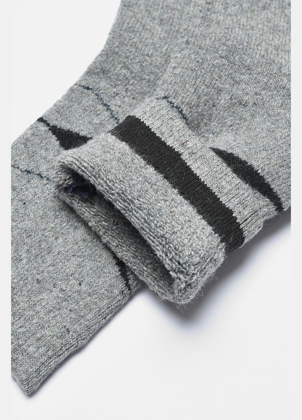 Сірі шкарпетки чоловічі махрові ангорові сірого кольору Let's Shop однотонні (306812882)