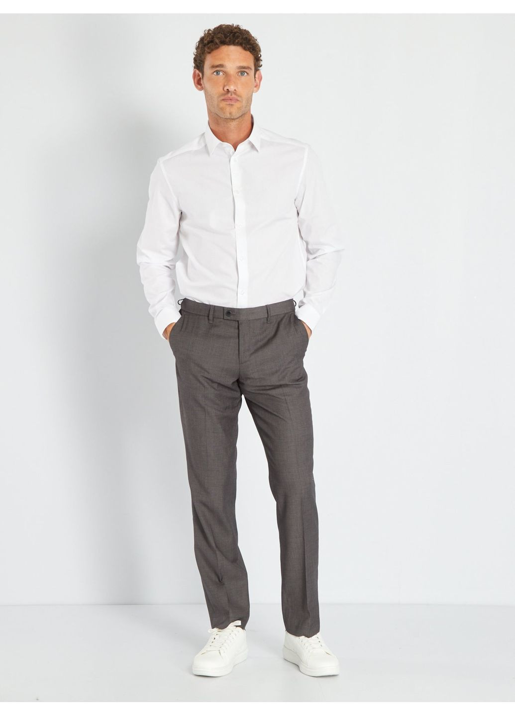 Темно-серые брюки Kiabi