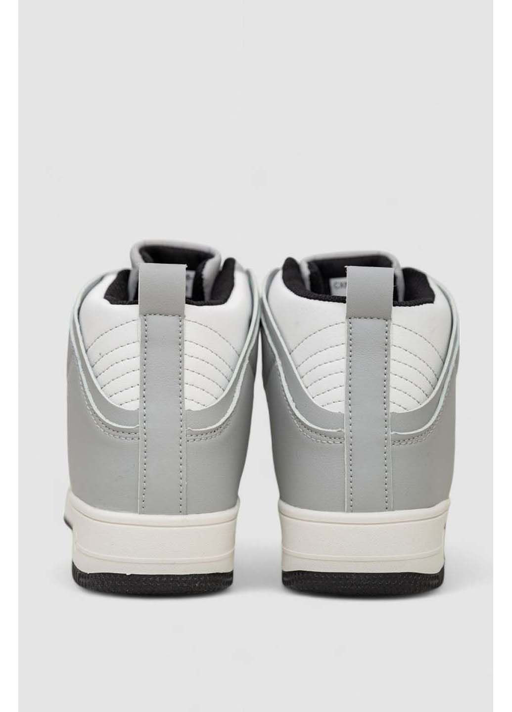 Цветные зимние кроссовки Stilli