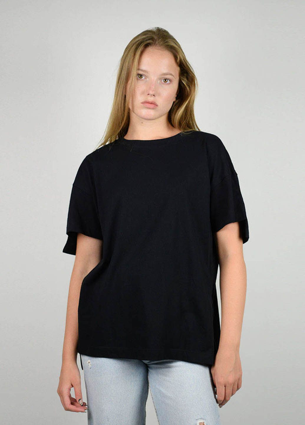 Чорна літня футболка жіноча чорна 101224 Power
