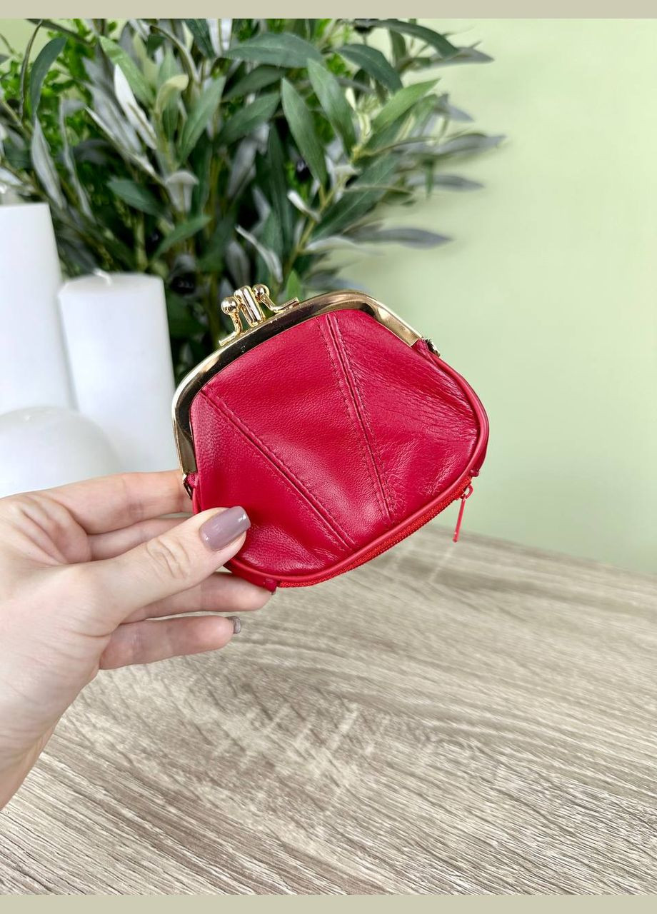 Жіночий маленький гаманець монетниця на застібці поцілунок Classic (338537237)