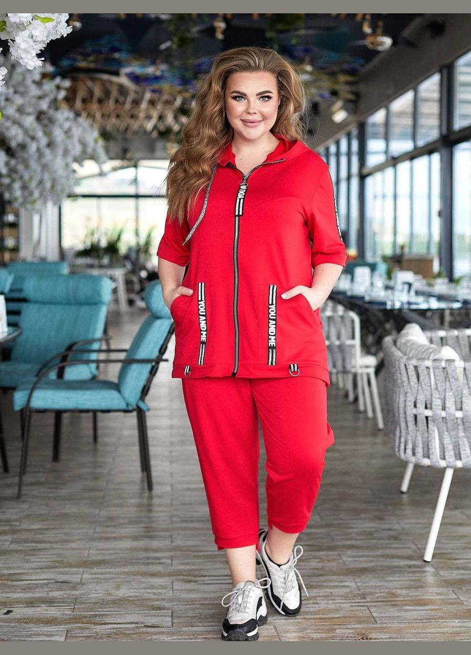 Жіночий спортивний костюм кофта та бриджі червоного кольору New Trend (304990036)