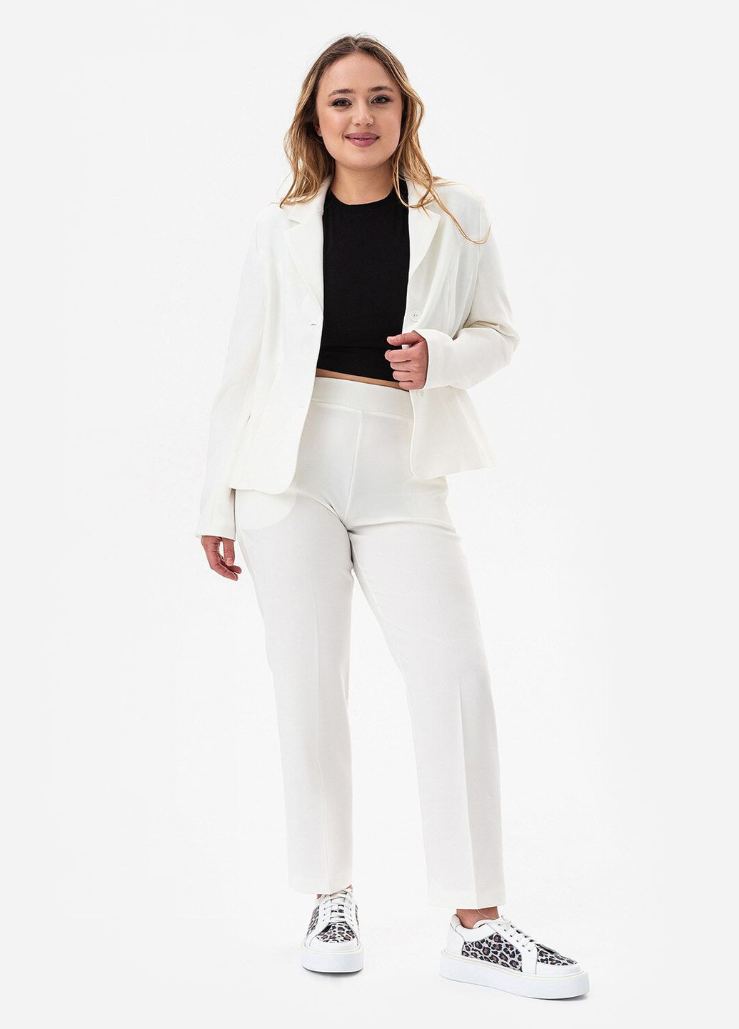 Белый женский пиджак karlotta Garne однотонный - демисезонный