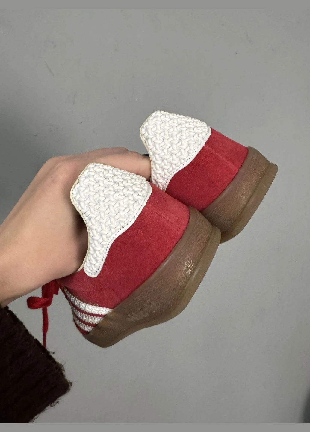 Красные демисезонные кроссовки мужские и женские adidas gazelle red | адидас газель красный | адидас газель красные No Brand