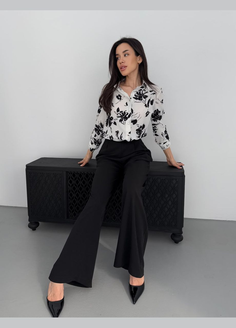 Чорно-біла жіноча блузка FINO Mode