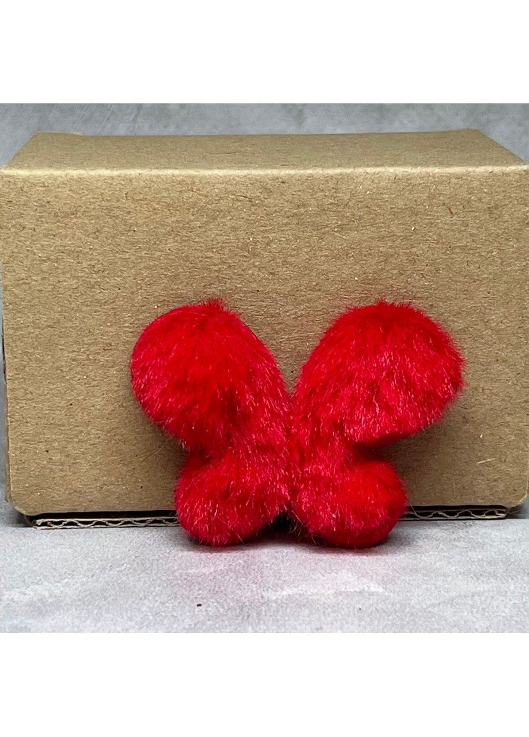 Аппликация из эко-меха «Бабочка», 3,8*4,8 см, красный, 1 шт, арт 019572 No Brand (368999187)