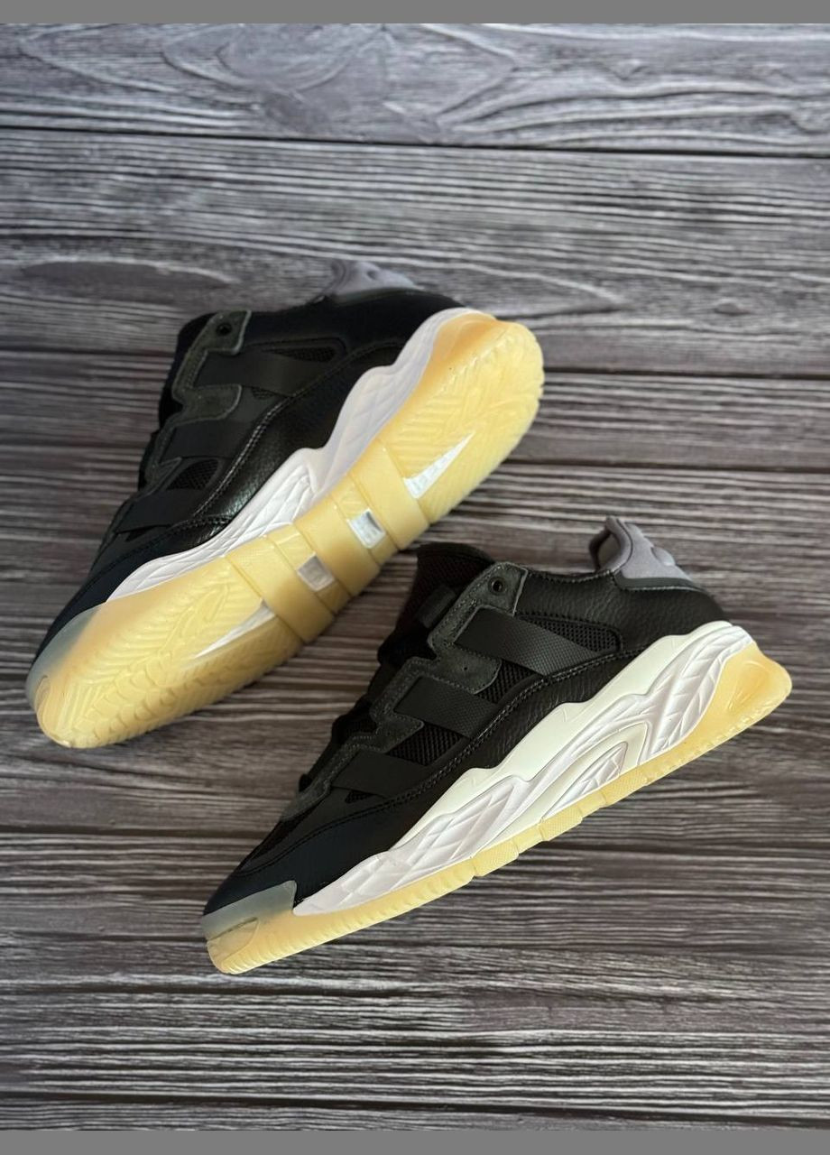 Чорні всесезон кросівки Vakko -