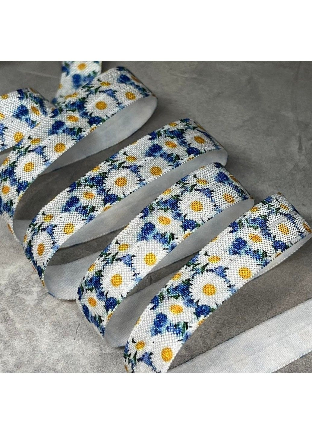 Стрейч-бейка (резинка)- Ромашка, ширина 1,5 см, колір мікс, відрізок 1 метр No Brand (318441264)