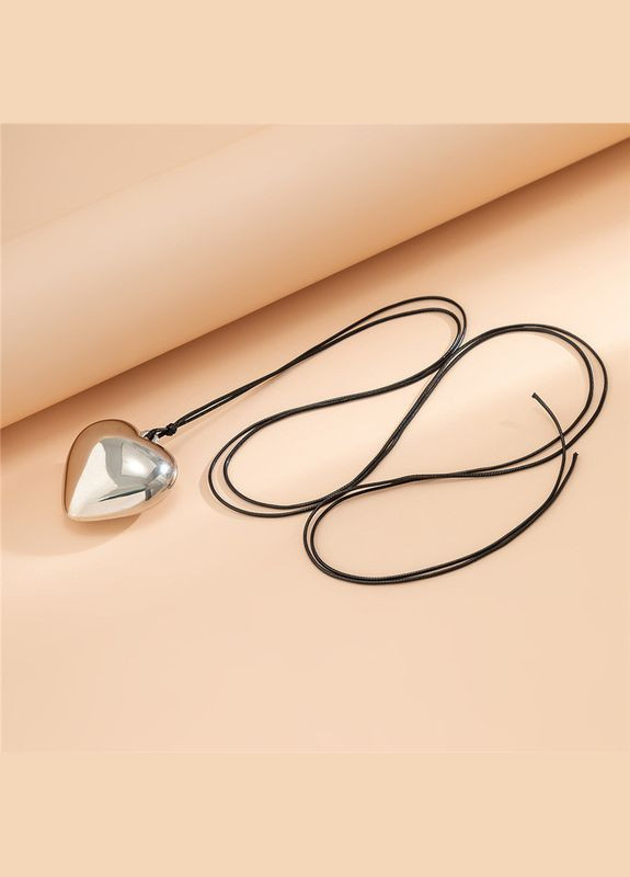 Чокер-шнурок с подвеской сердце (12-150) No Brand (314931209)
