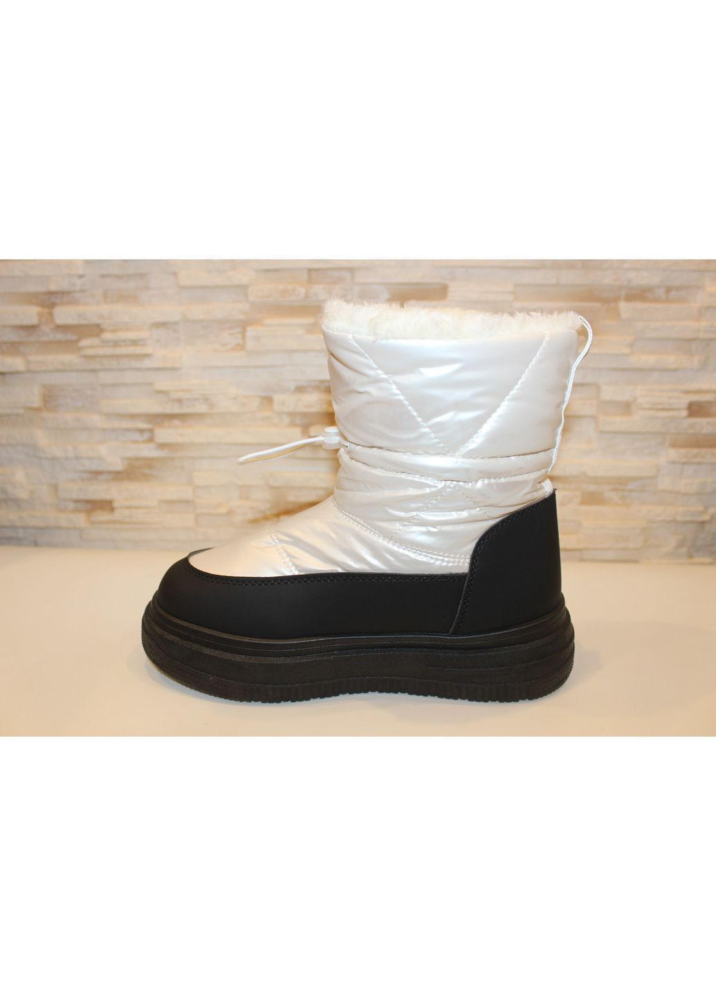 Бежевые сапоги дутики женские зимние бежевые No Brand