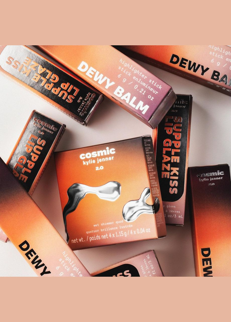 Блеск для губ "Moonstruck" Supple Kiss Lip Glaze Cosmic 2.0 Summer Makeup Collection Kylie Cosmetics (337512706)