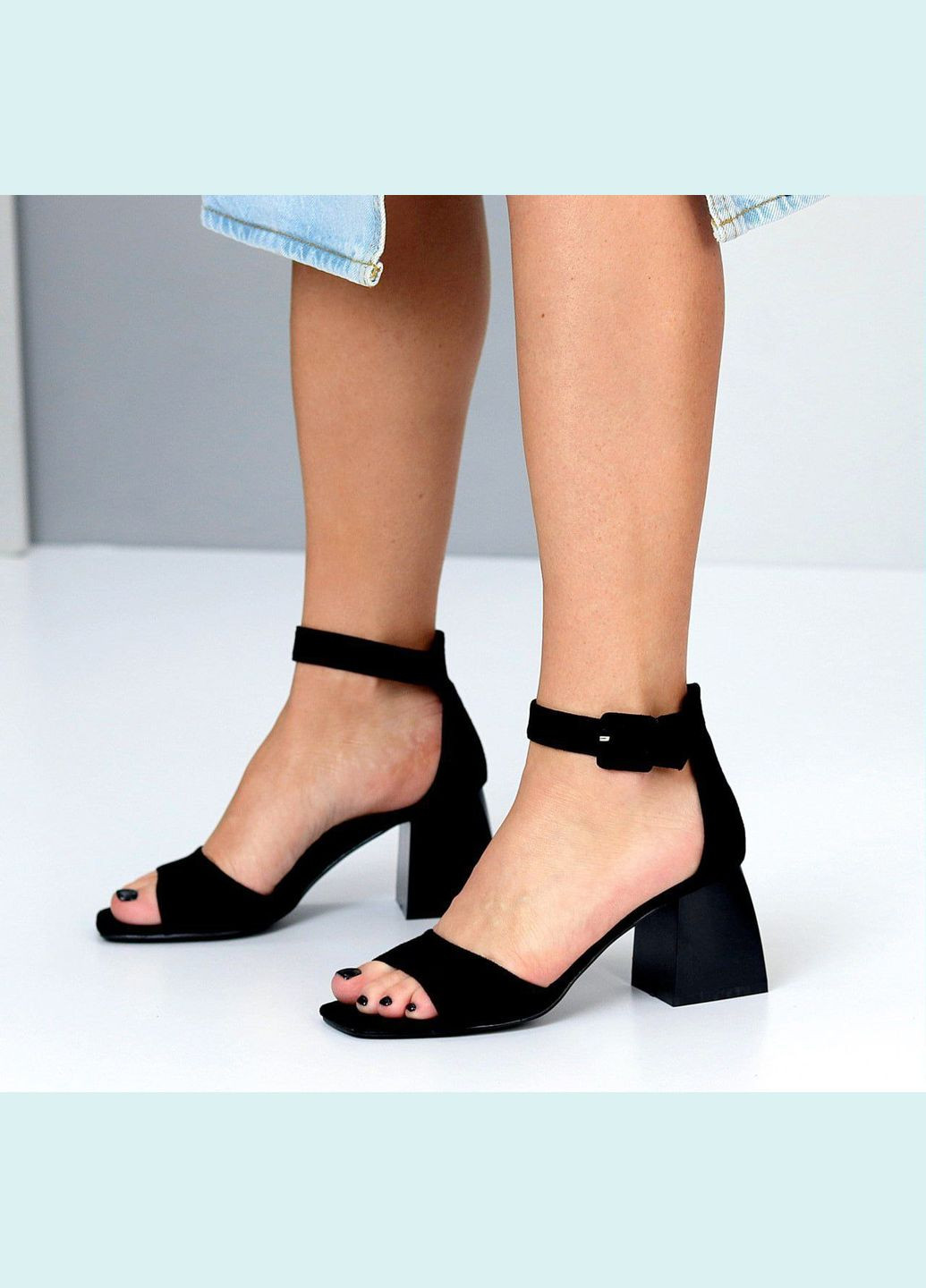 Жіночі босоніжки чорні на грубому каблуку сандалі літні на каблуках чорного кольору Viki босоніжки (282744167)