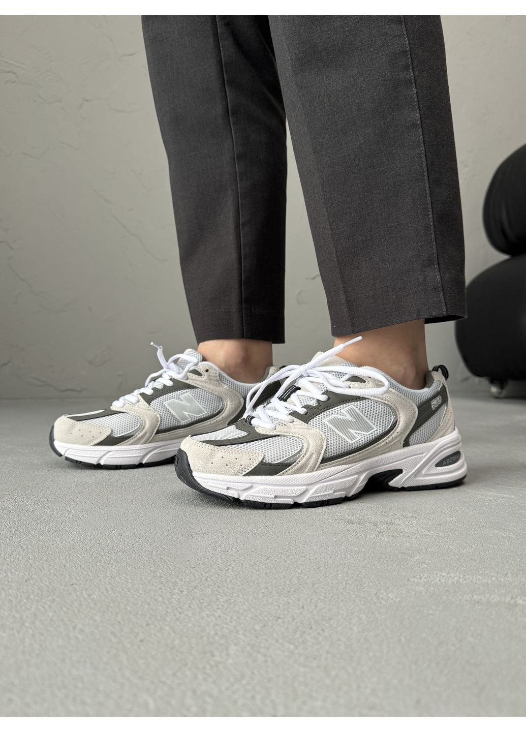 Серые демисезонные кроссовки мужские new balance 530 grey / whitel-0354 нью беланс 530 No Brand