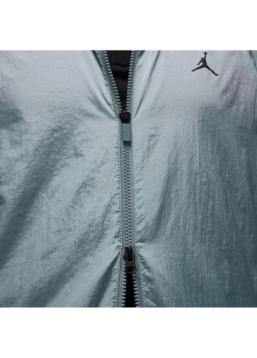 Сіра вітровка чоловіча sprt clssc grey Air Jordan