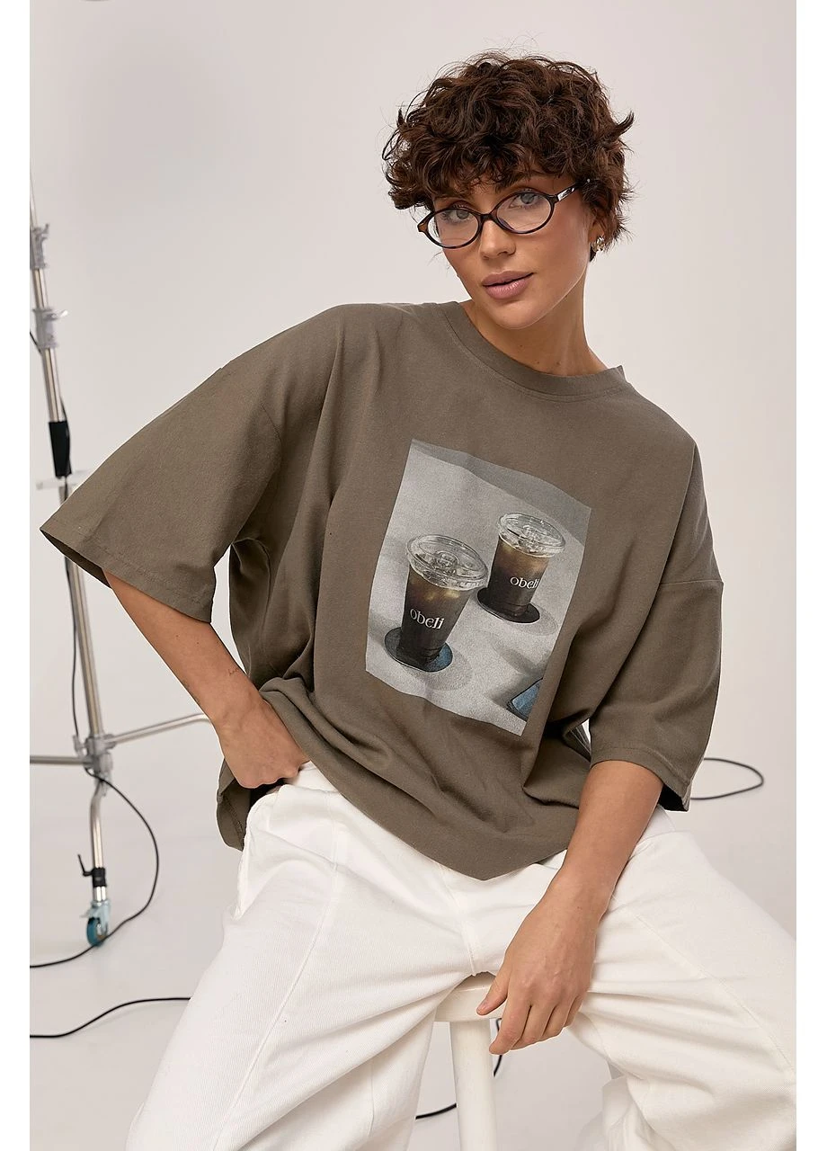 Оверсайз футболка з принтом Coffee Cups - хакі колір Lurex - (377717574)