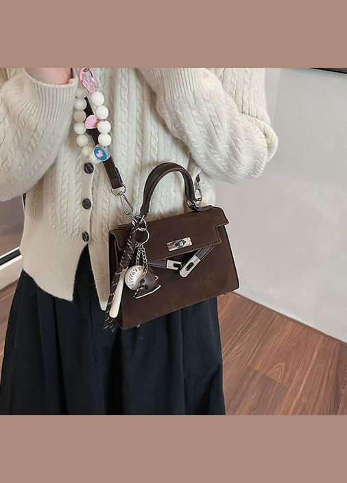 Жіноча сумка бархатна 8893 крос-боді на ремінці No Brand (344446760)