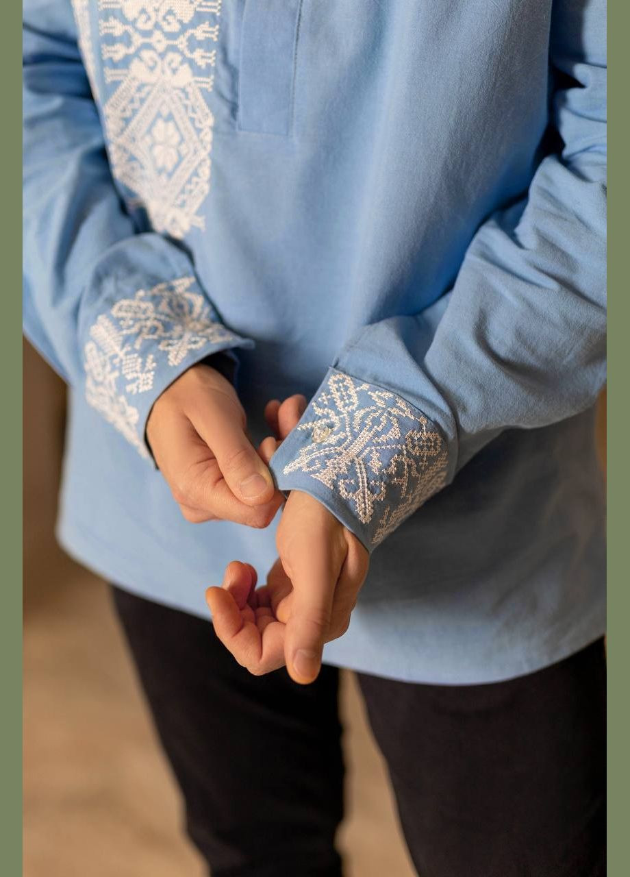 Голубая мужская вышитая рубашка с геометрическим орнаментом. ESQ хлопок (325244607)