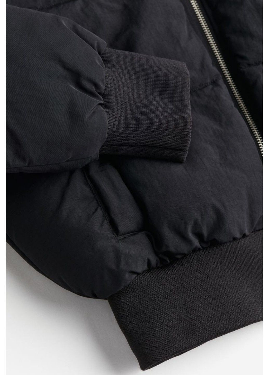 Чорна демісезонна жіноча стьобана куртка н&м (56791) xs чорна H&M