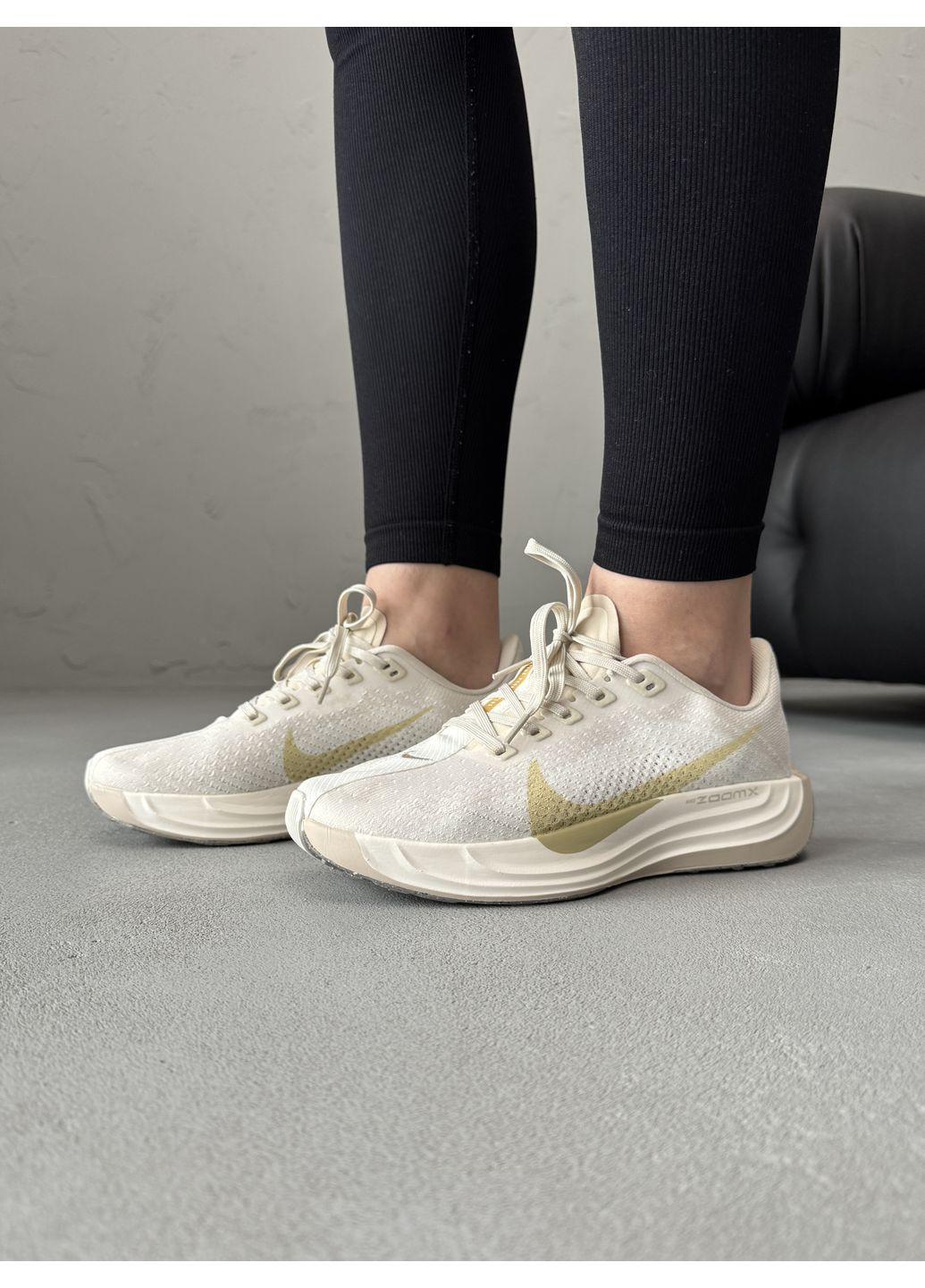 КРОССОВКИ ЖЕНСКИЕ NIKE AIR PEGASUS ROAD RUNNING BEIGE / WHITE НАЙК АИР No Brand белые демисезоны (367114971)