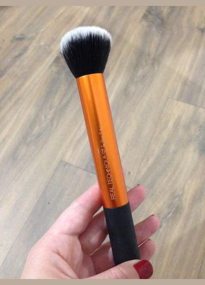 Пензель (Реал Технікс) Core Collection Buffing Brush (без коробки) Real Techniques (278773726)