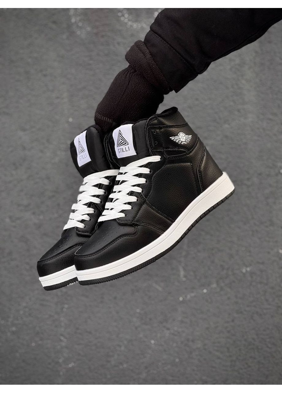 Чорно-білі чоловічі зимові кросівки No Brand