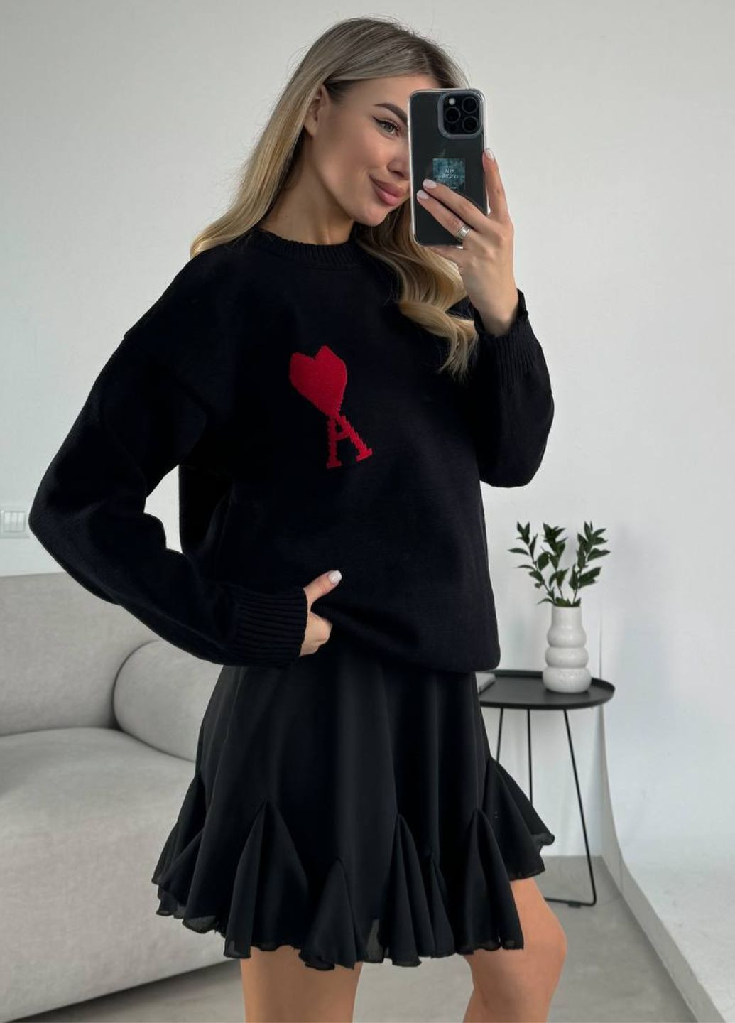 Черный демисезонный трендовый женский свитер джемпер Україна