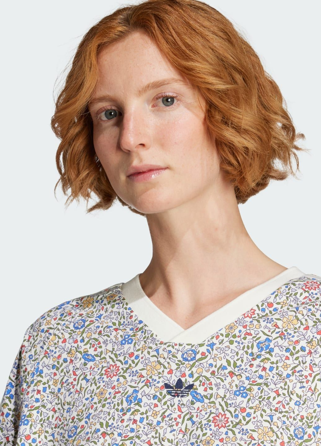 Футболка Originals x Liberty London AOP Boyfriend adidas - (366962327)