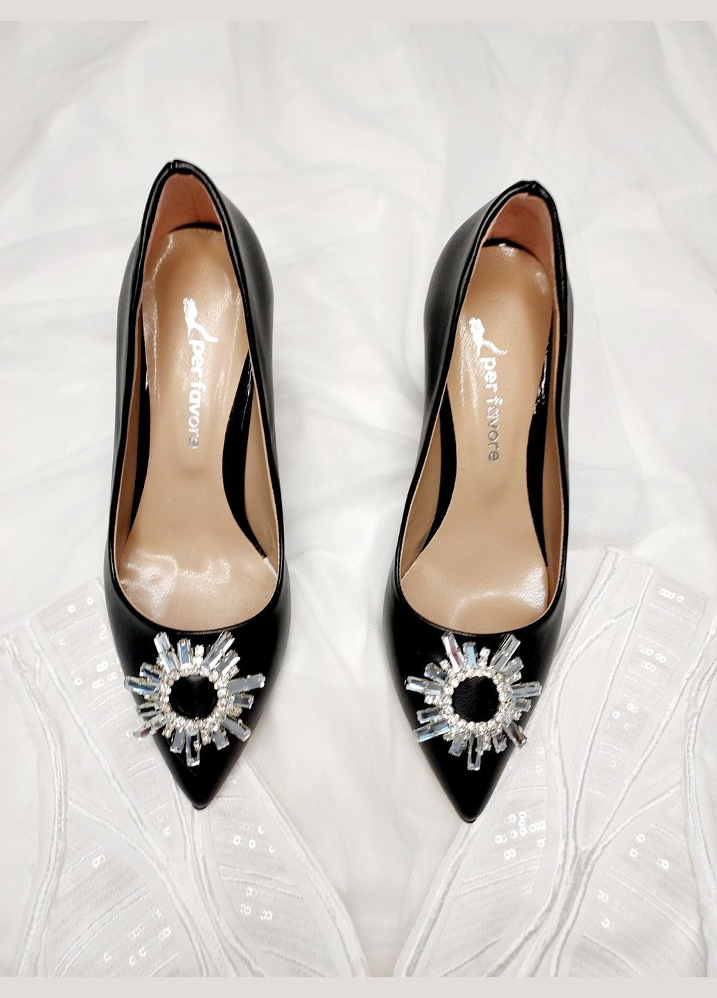 No Brand Святкові туфлі з брошкою чорний з штучна шкіра, — літо (300578263)