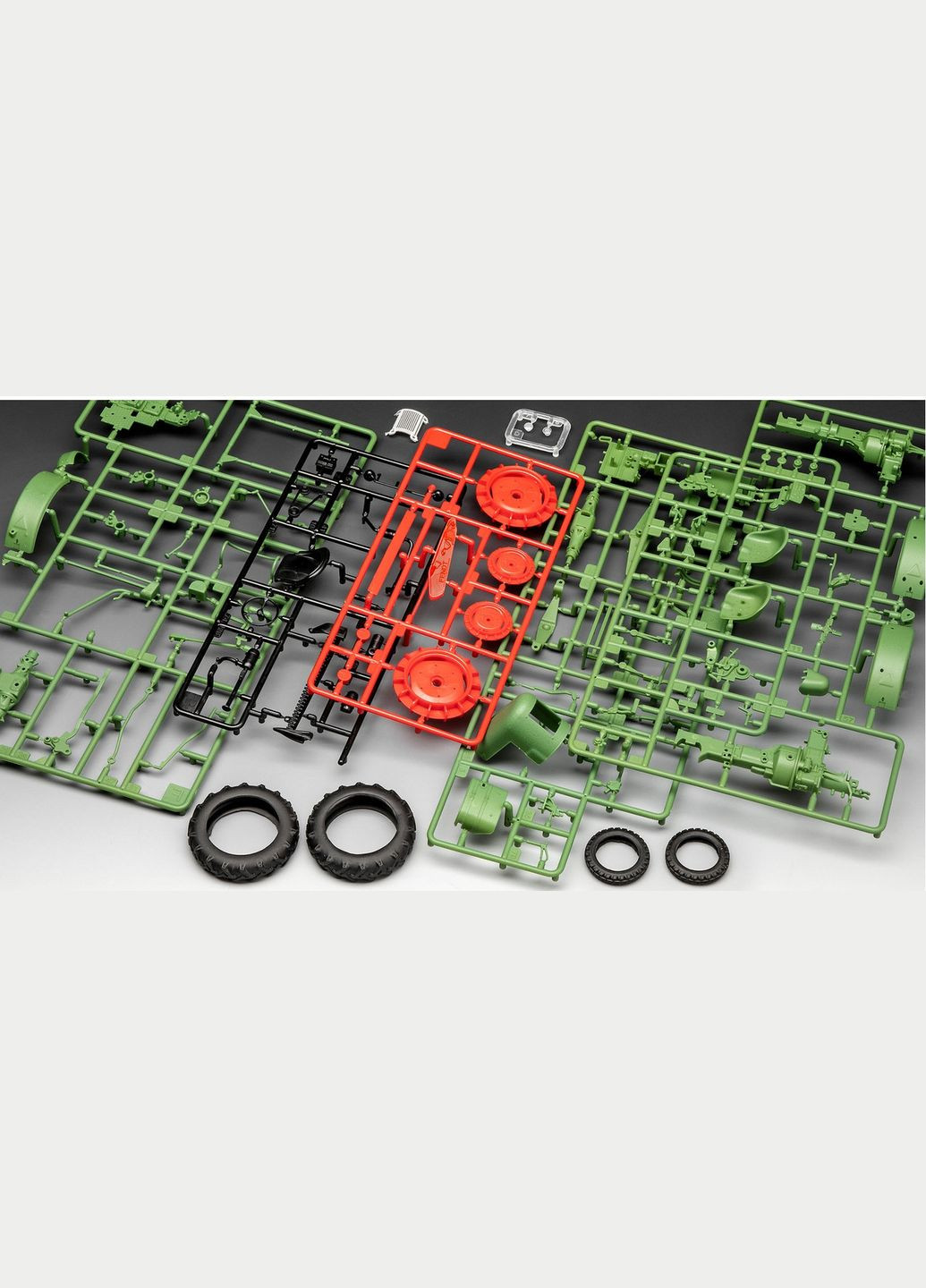 Сборная модель Трактор Fendt F20 "Dieselro?" уровень 2 масштаб 1:24 (RVL67822) Revell _67822 (315402974)