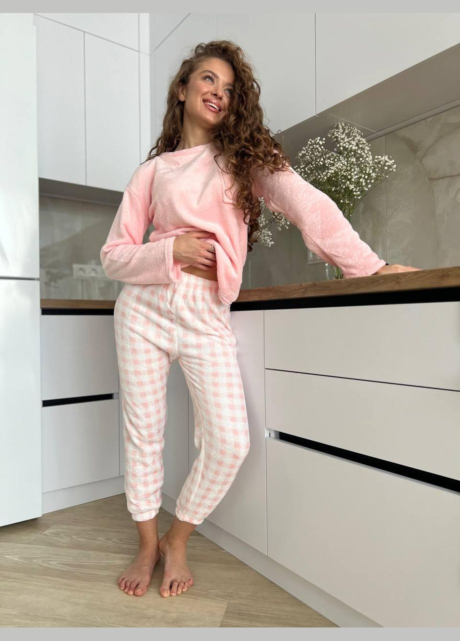 Світло-рожева всесезон затишний домашній костюм -піжамка футболка + штани Vakko