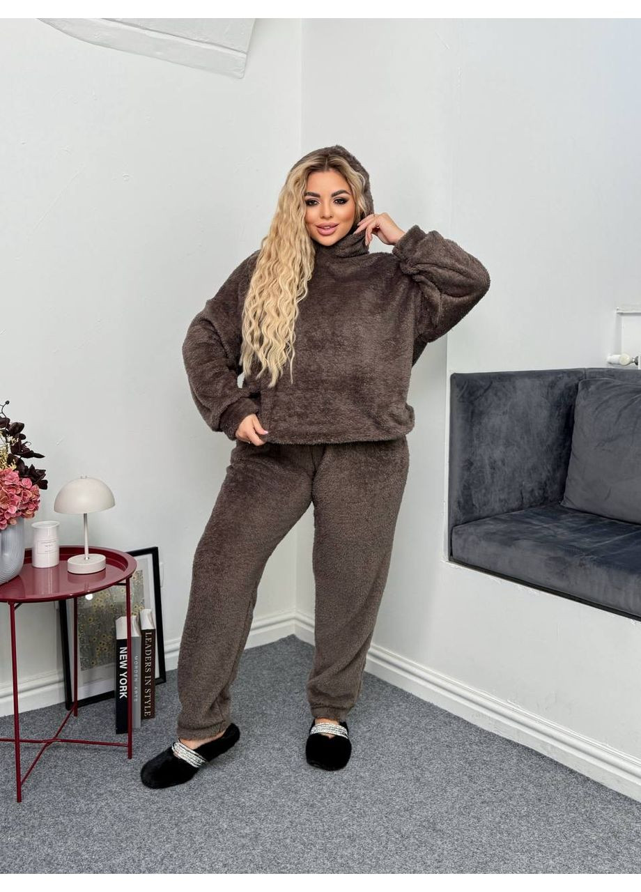 Коричнева зимня жіночий костюм для дому з махри Fashion
