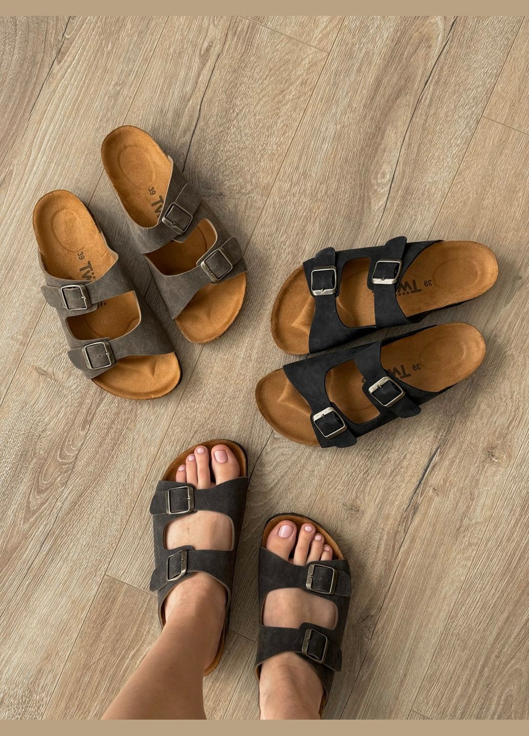 Жіночі сандалі з застібками замшеві ортопедичні чорні Twins (291841838)