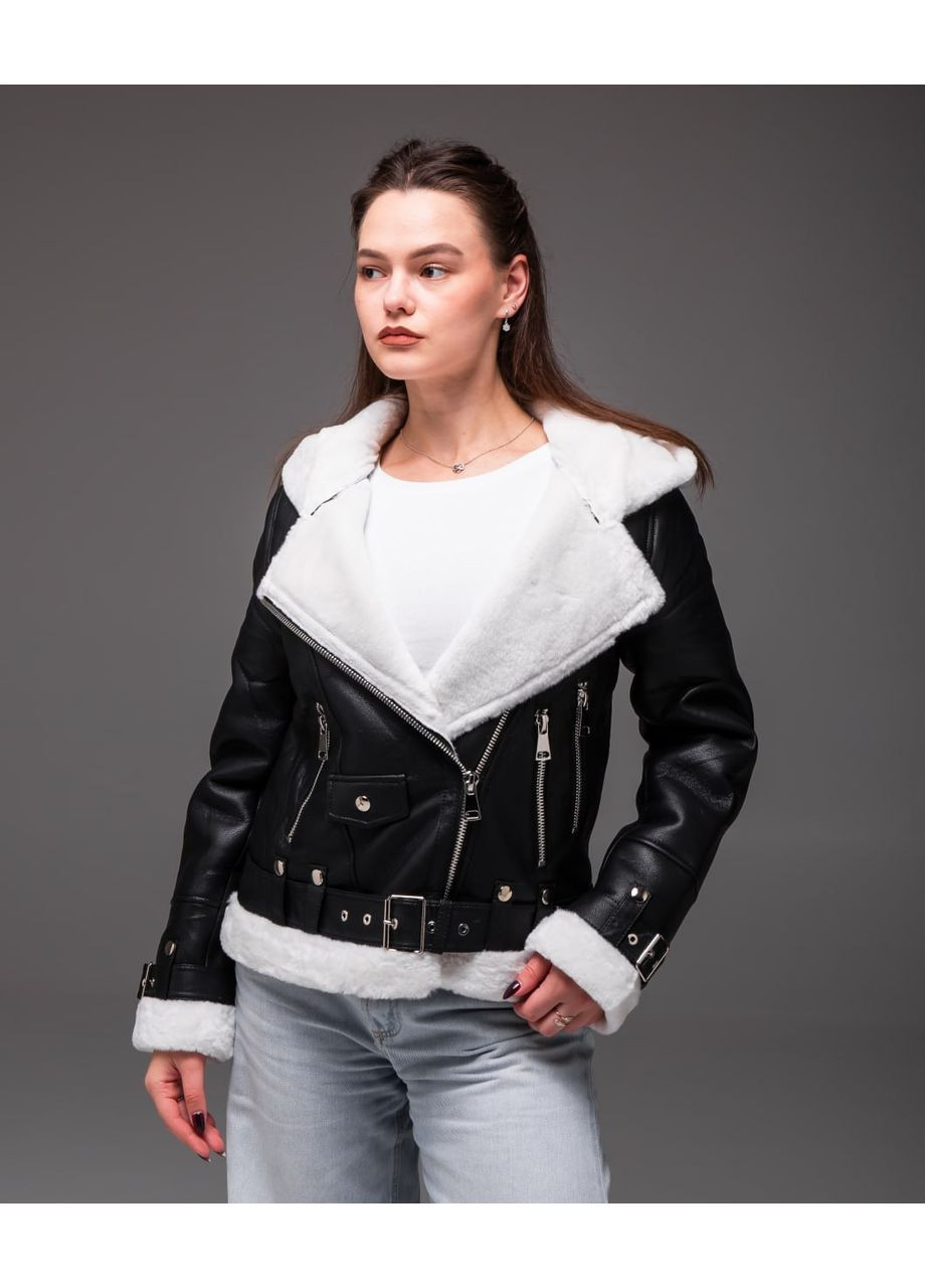 Чорна зимня жіноча куртка-косуха на хутрі косуха Vakko