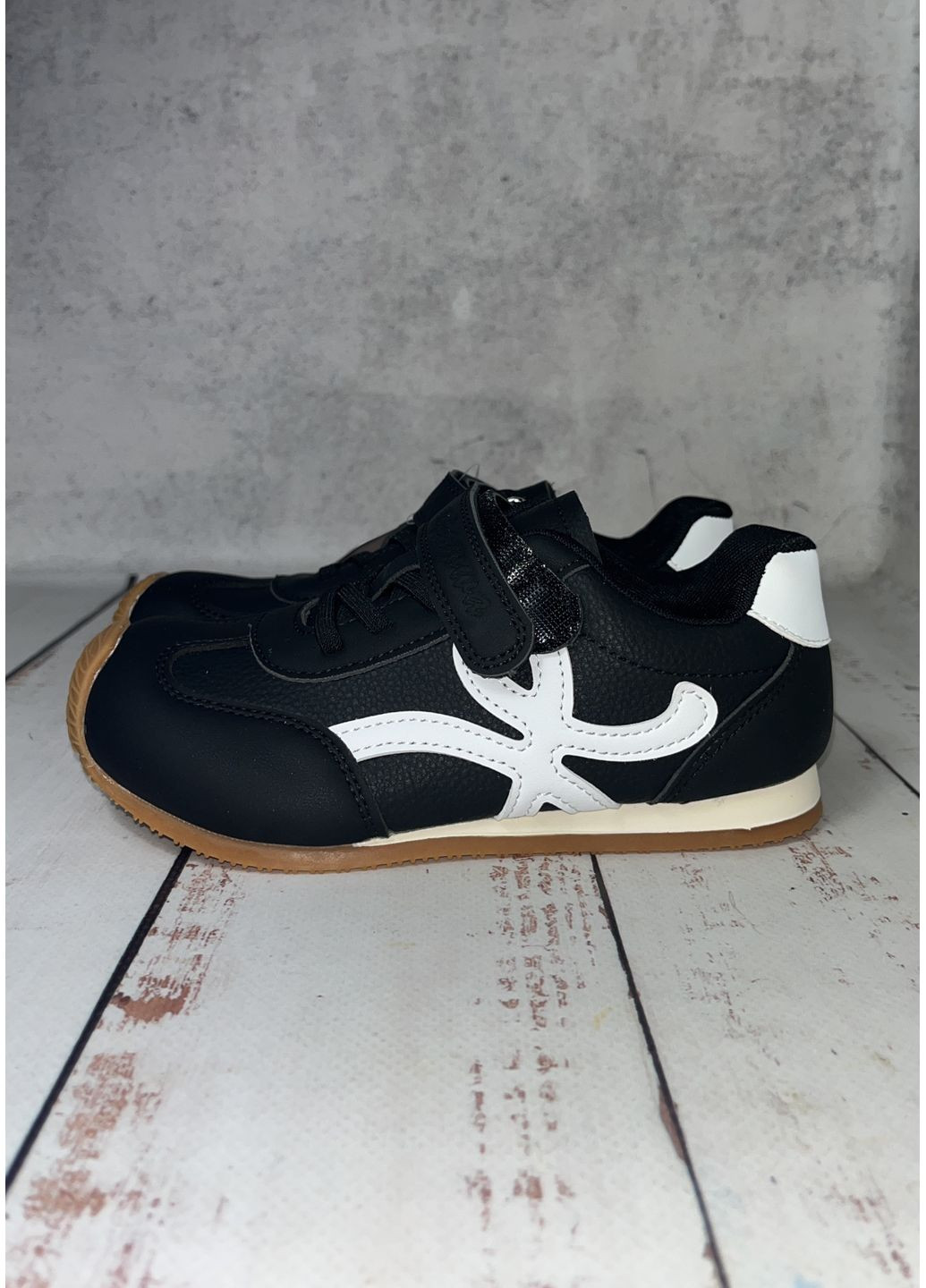 Черные всесезонные кроссовки детские черный (636) Apawwa