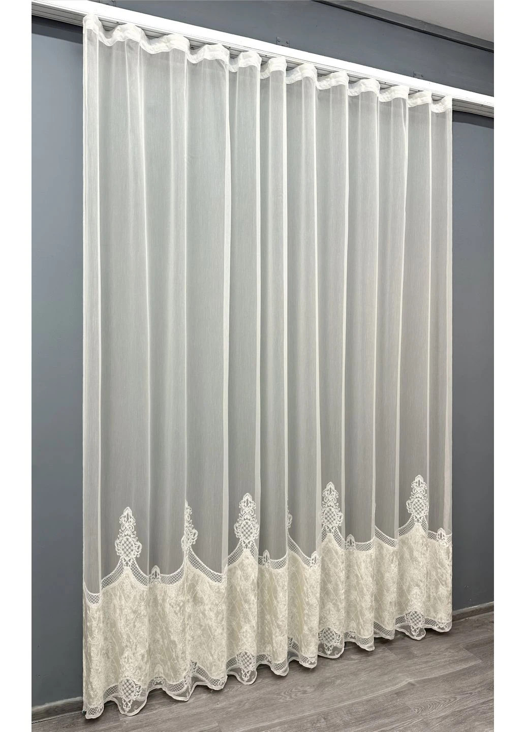 Тюль 1812т Бамбук с вышивкой и бархатом 300х270 см (40-113) VR-Textil (368826937)