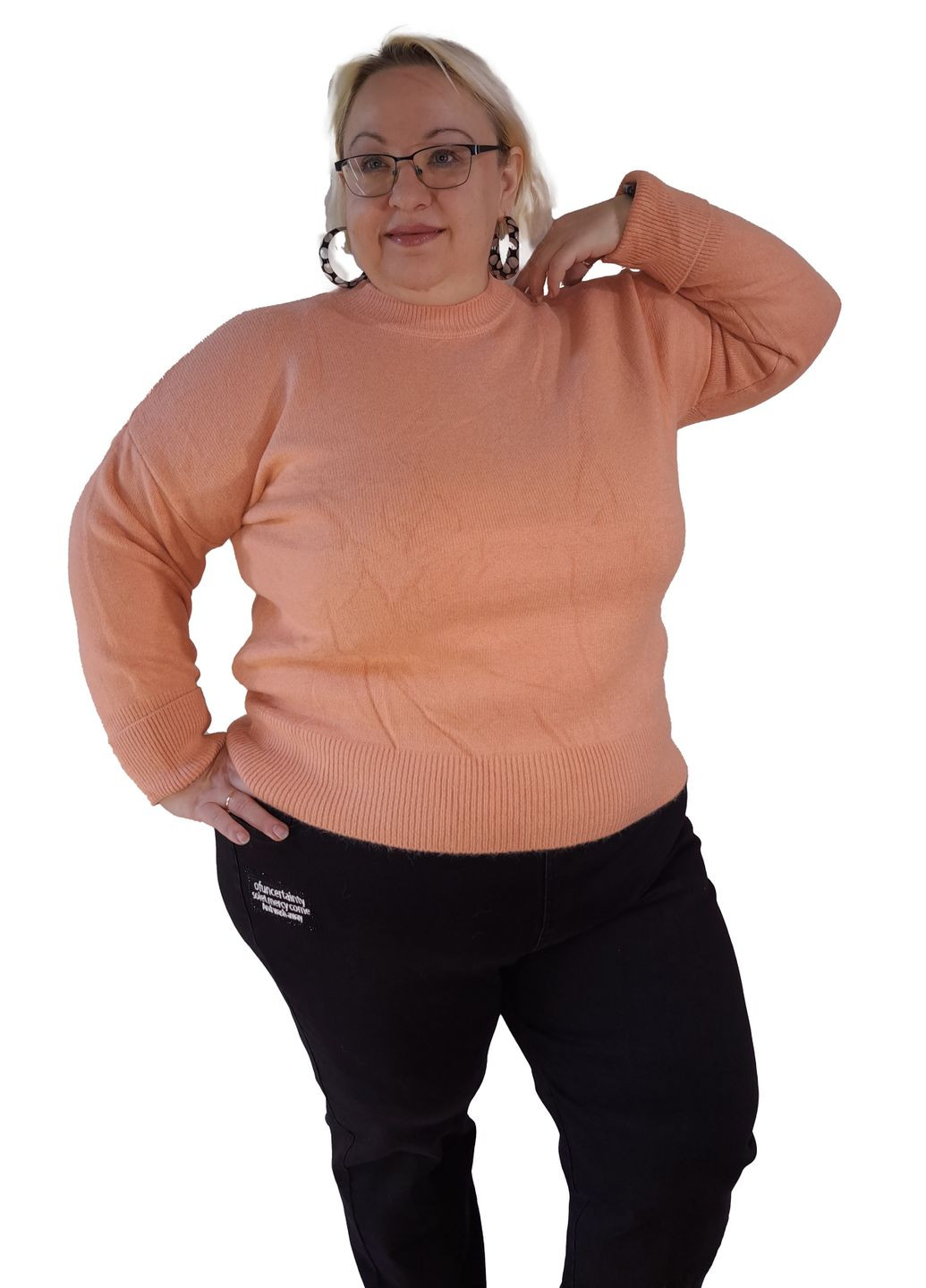 Персиковий демісезонний светр жіночий без ворота батальний размер No Brand