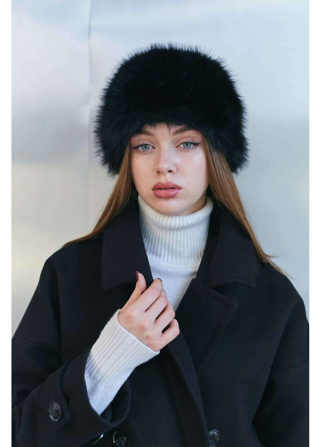 Жіноча шапка зі штучного хутра FURGLAM чорна с підкладом No Brand (369489312)