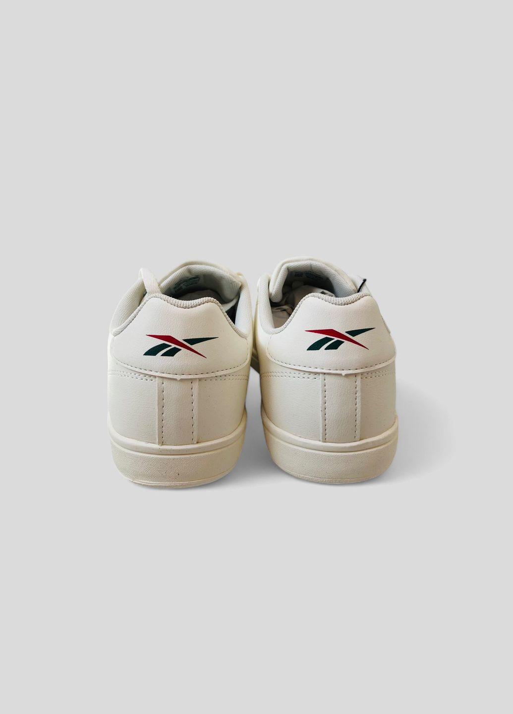 Молочні чоловічі кеди Reebok